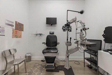 Prime commercial property offering outstanding exposure and - photo 31