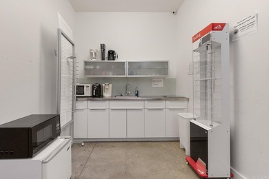 Prime commercial property offering outstanding exposure and - photo 38