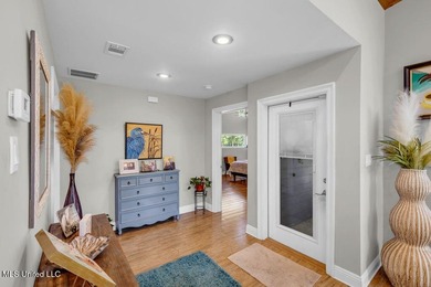 Looking for a 3-bedroom home? This one offers a great solution - photo 41