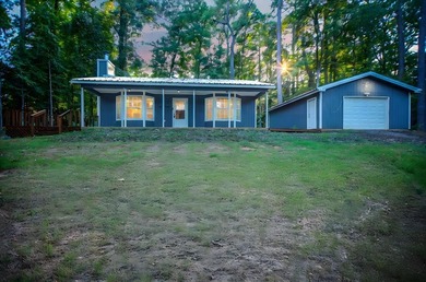 Toledo Bend Lake Home For Sale in Hemphill Texas