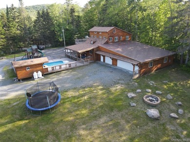 **Turnkey Catskills Retreat & Proven Income-Producing - photo 2