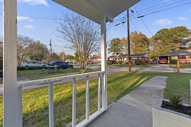Fully renovated and move-in ready! This 4-bedroom, 2-bath home - photo 5