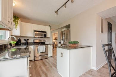 Welcome home to this charming Colonial featuring 3 bedrooms and - photo 11