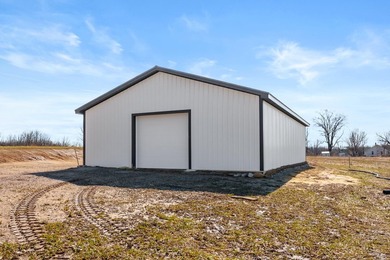 School Section Lake - Van Buren County Acreage For Sale in Paw Paw Michigan