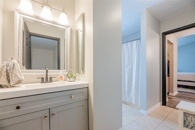 Welcome home to this charming Colonial featuring 3 bedrooms and - photo 16