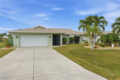 Seller financing available! Direct Sailboat Gulf Access Pool - photo 9