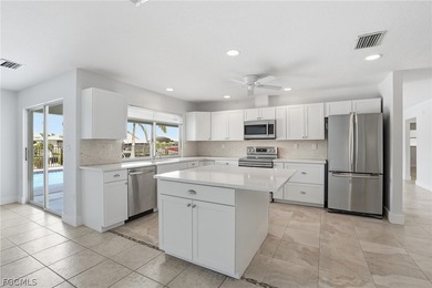 Seller financing available! Direct Sailboat Gulf Access Pool - photo 10