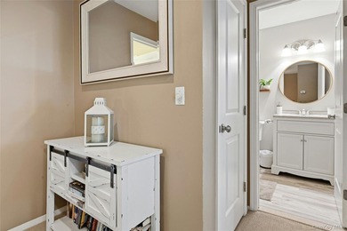 Move Right Into This Beautifully Updated 3 Bedroom, 2.5 Bath - photo 23