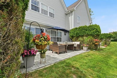 Move Right Into This Beautifully Updated 3 Bedroom, 2.5 Bath - photo 25