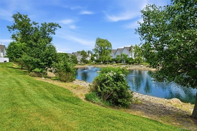 Move Right Into This Beautifully Updated 3 Bedroom, 2.5 Bath - photo 26