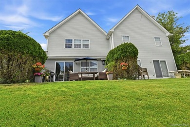 Move Right Into This Beautifully Updated 3 Bedroom, 2.5 Bath - photo 27