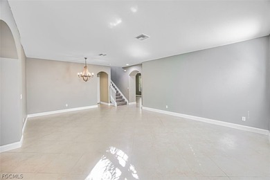 YOUR FLORIDA DREAM HOME AWAITS - WITH ROOM FOR A PRIVATE POOL! - photo 8