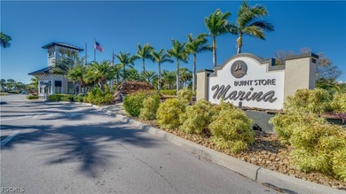 Welcome home! This beautifully updated 2-bedroom, 2-bath + Den - photo 1