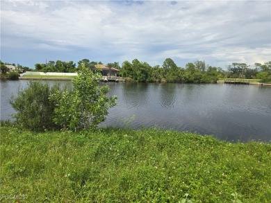 Cape Coral Lakes Area Lot For Sale in Cape Coral Florida