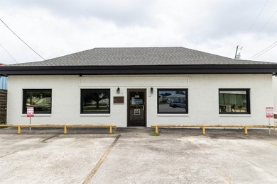Well-located +/-2,070 SF office building available on St - photo 10