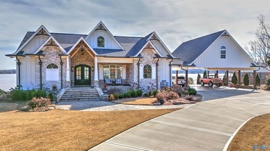 Weiss Lake Home For Sale in Cedar Bluff Alabama