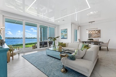 Move-in ready, this waterfront corner villa offers VIEWS - photo 5
