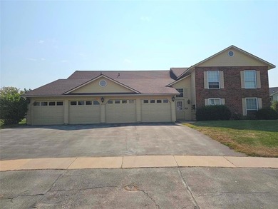 Cedar River - Linn County Home For Sale in Cedar Rapids Iowa