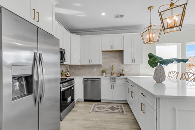 (private lake, pond, coastal) Home For Sale in Charleston South Carolina