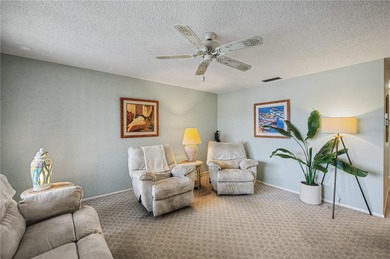 SUPER CLEAN 2/1 condo with PRIVATE & SERENE greenbelt backyard - photo 11