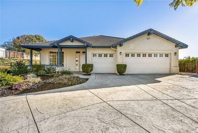 (private lake, pond, coastal) Home Sale Pending in Wildomar California