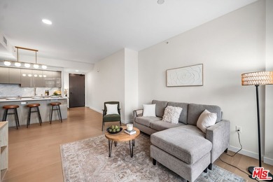 VIEWS, VIEWS, VIEWS!!! Exceptional 2BR/2BA luxury condo at Ten50 - photo 12