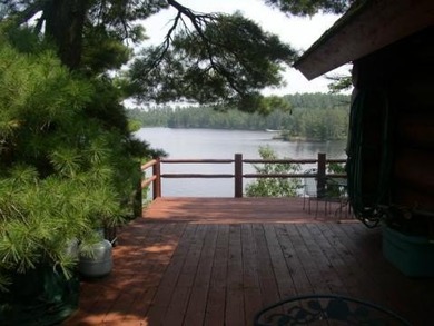 Contractors Dream Fixer Upper!! 2700+ sq ft 3 bed/ 2 bath on - photo 4