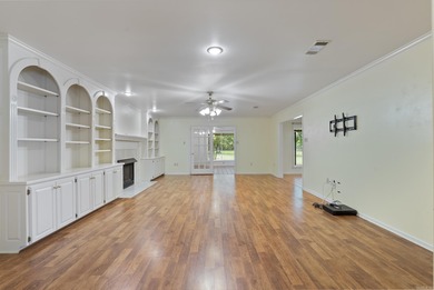 Designed for flexibility, function, and everyday comfort, this