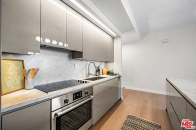 VIEWS, VIEWS, VIEWS!!! Exceptional 2BR/2BA luxury condo at Ten50 - photo 15