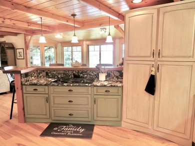 *LAKE LIVING AT IT'S BEST* This gorgeous Lake House is - photo 15
