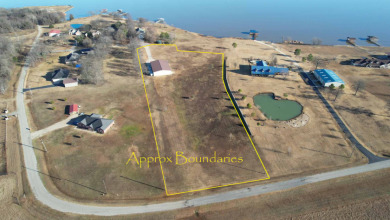 Lake Acreage For Sale in Emory, Texas