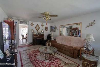 This fine house 2ith 2 bedrooms and full bath sits on a large - photo 6