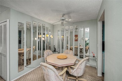SUPER CLEAN 2/1 condo with PRIVATE & SERENE greenbelt backyard - photo 19