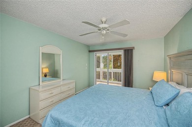 SUPER CLEAN 2/1 condo with PRIVATE & SERENE greenbelt backyard - photo 22