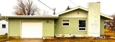 Goose Lake Home For Sale in Lakeview Oregon