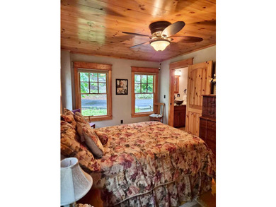 *LAKE LIVING AT IT'S BEST* This gorgeous Lake House is - photo 37