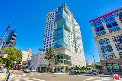 VIEWS, VIEWS, VIEWS!!! Exceptional 2BR/2BA luxury condo at Ten50 - photo 46