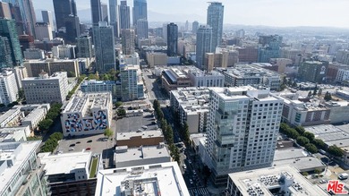 VIEWS, VIEWS, VIEWS!!! Exceptional 2BR/2BA luxury condo at Ten50 - photo 48