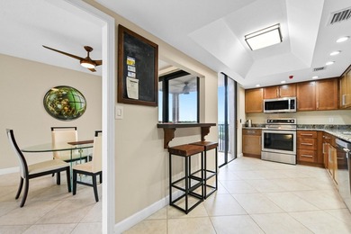 Welcome to Wellesley Park Condominiums, a well-maintained - photo 1