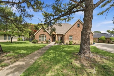Welcome to lake living at its finest on Eagle Mountain Lake in - photo 3