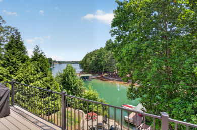 Turnkey Lake Home - photo 9