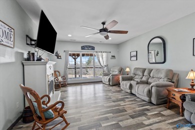 Lake Guntersville Home For Sale in Guntersville AL