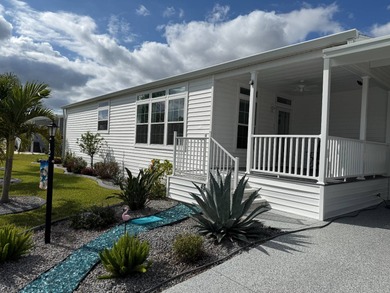 (private lake, pond, creek) Home For Sale in Lake Suzy Florida