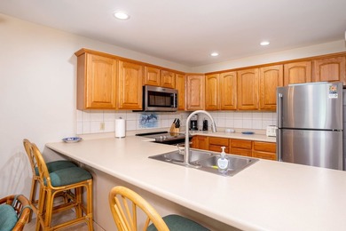 Excellent location toward the front of the complex, this extra - photo 8