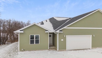 Lazy Lake Condo Active Under Contract in Fall River Wisconsin