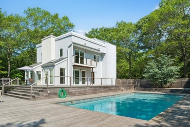 Experience luxury living in this renovated, resort-style mini - photo 6