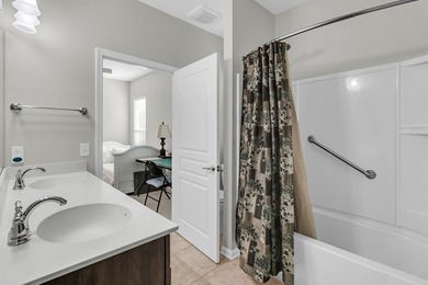 Welcome to your own private oasis within the Charleston area's - photo 41