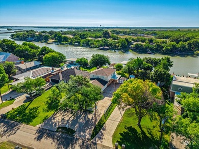 Lake Living at Its Best on Lake Nasworthy in a No Wake Zone! - photo 54