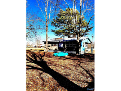 Enjoy lake living on this extra-large, 0.48-acre deeded RV lot - photo 8