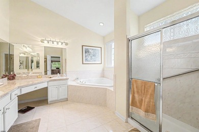 Devonshire Village beauty -- Beautiful 3 bedroom/2 bath sought - photo 8
